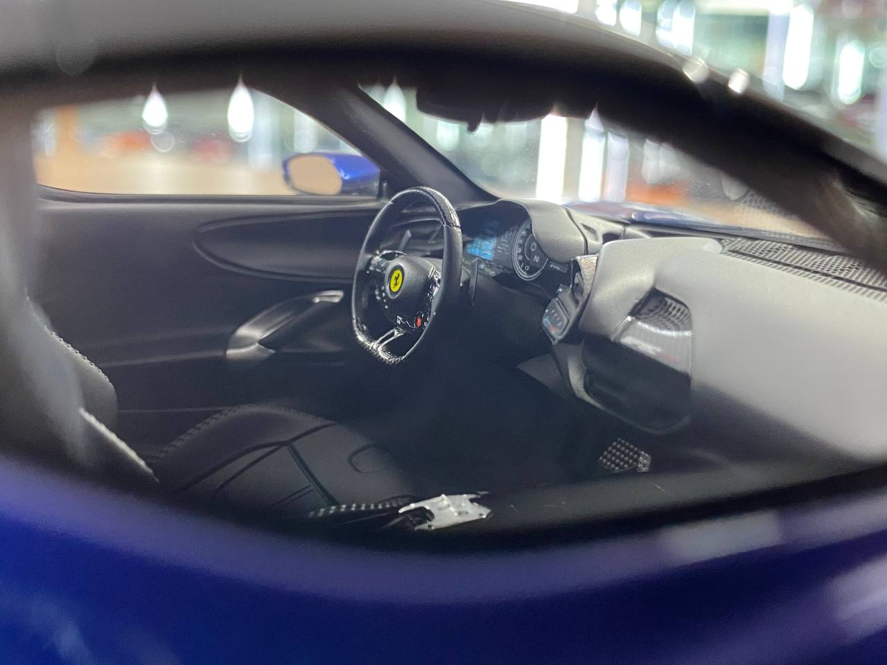 Ferrari SF90 Spider 1:18 Resin Model – Blue Elettrico / Gloss Black – Limited 60 pcs