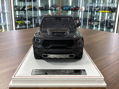 Exclusive 1/18 Dodge Ram TRX 1500 [Grey] – Limited Edition (40 pcs)