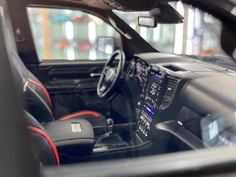 Exclusive 1/18 Dodge Ram TRX 1500 [Grey] – Limited Edition (40 pcs)