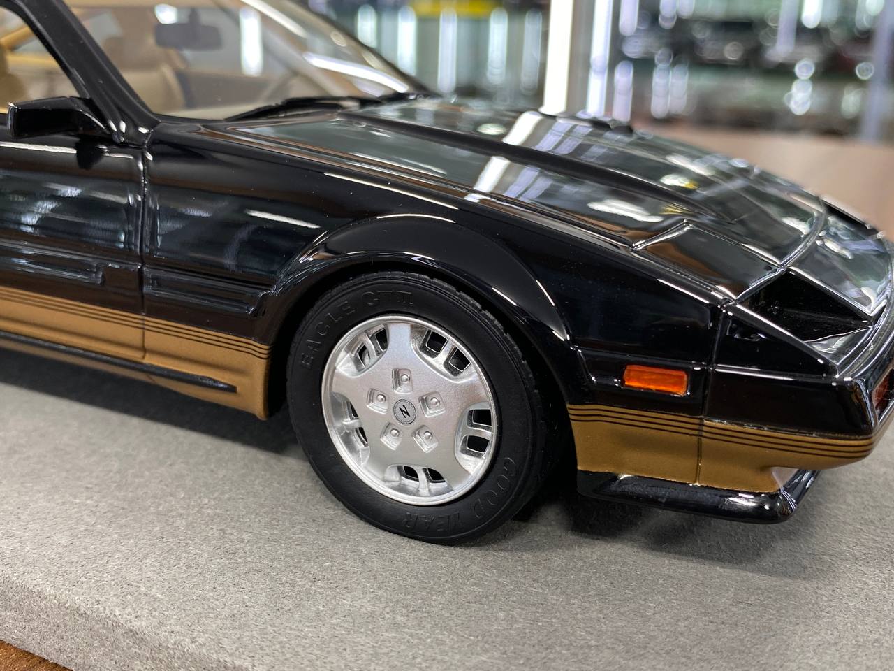 1:18 Resin Model LS Collectibles Nissan Fairlady 300 ZX Turbo 1984 – Black (Limited 250 pcs – Dubai Collectors)