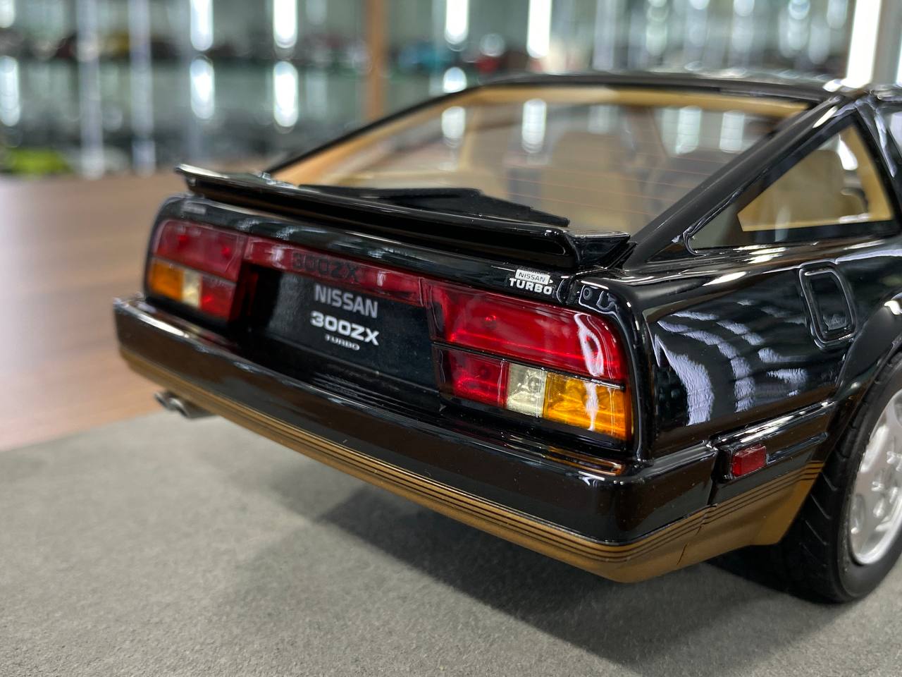 1:18 Resin Model LS Collectibles Nissan Fairlady 300 ZX Turbo 1984 – Black (Limited 250 pcs – Dubai Collectors)