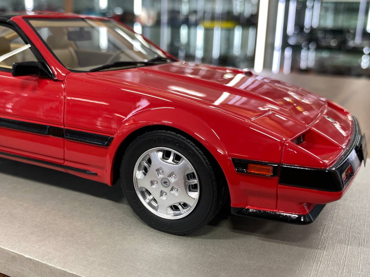 1:18 Resin Model LS Collectibles Nissan Fairlady 300 ZX Turbo 1984 – Red (Limited 250 pcs – Dubai Collectors)