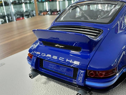 1:18 Resin Model Porsche Singer DLS 2022 – Indigo Blue | Make Up (Limited 80 pcs – Dubai Collectors)