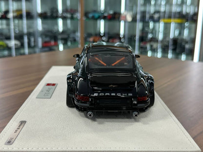 1:18 Resin Model Porsche Singer DLS 2022– Black/Orange | Make Up (Limited 80 pcs – Dubai Collectors)
