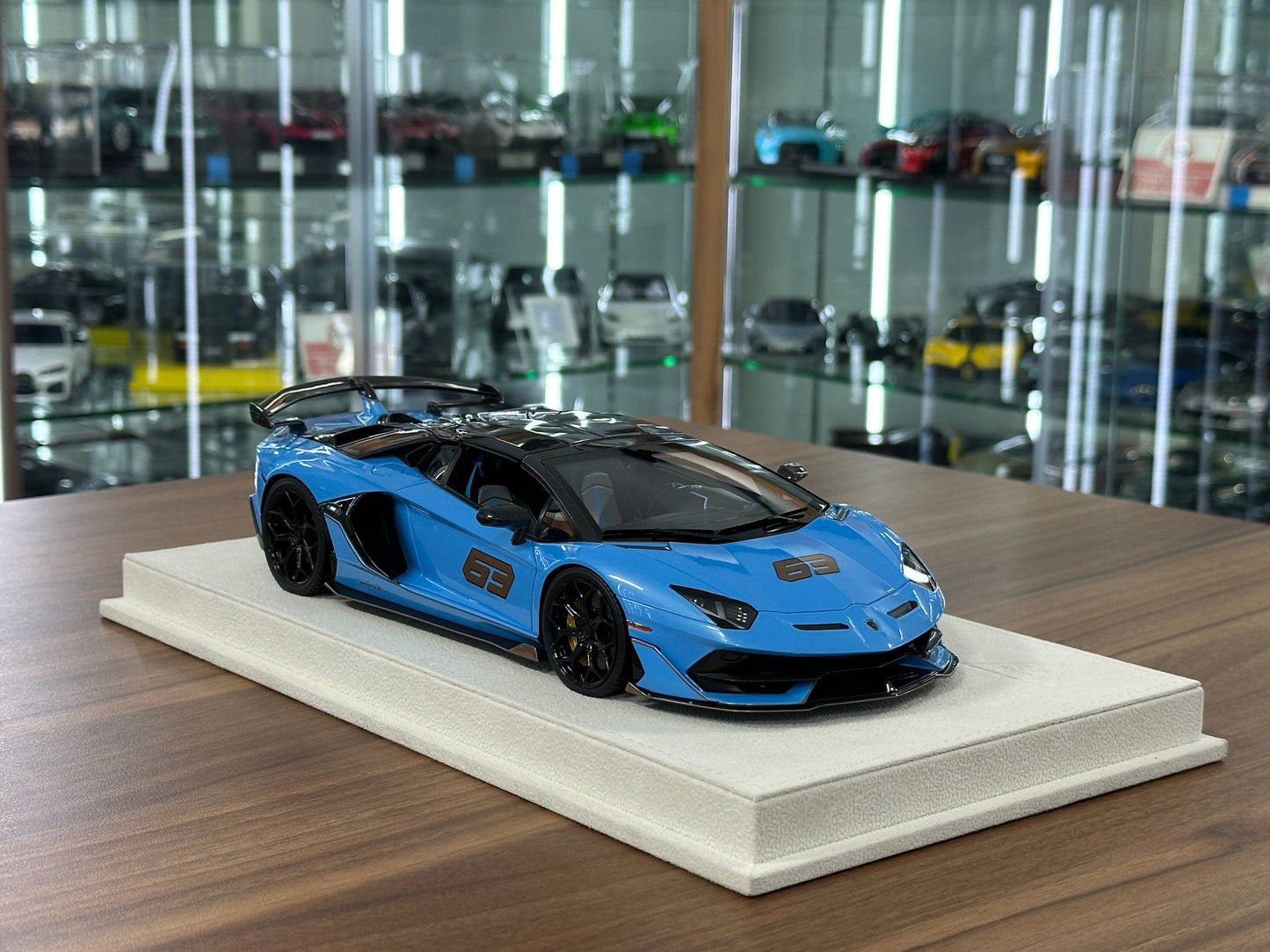Lamborghini Aventador SVJ Roadster #63 (2019) – Blue Cepheus – 1/18 Resin Model – Make Up – Limited 63 pcs