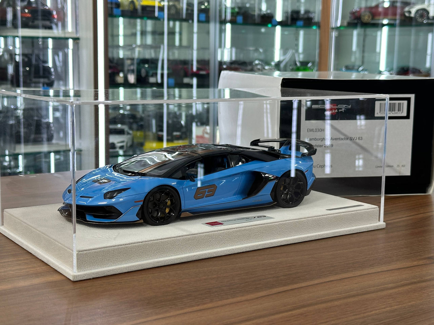 Lamborghini Aventador SVJ Roadster #63 (2019) – Blue Cepheus – 1/18 Resin Model – Make Up – Limited 63 pcs