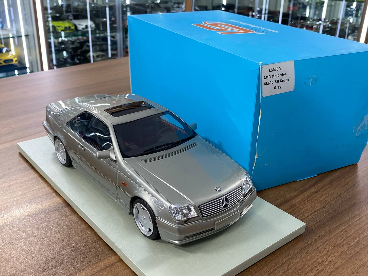 1:18 Resin Model LS Collectibles Mercedes Benz CL 600 7.0 Coupe – Grey (Limited 250 pcs – Dubai Collectors)