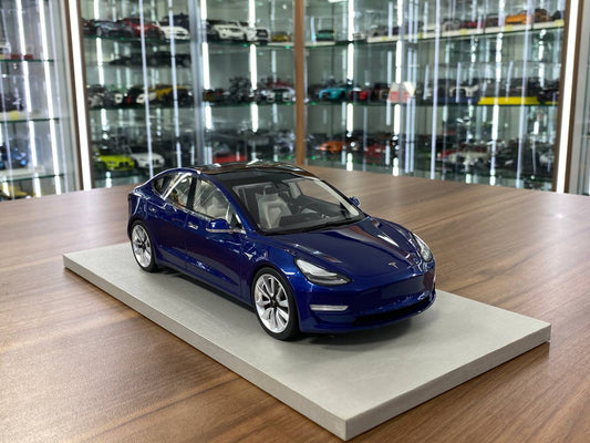 1:18 Resin Model LS Collectibles Tesla Model 3 – Blue (Limited 500 pcs – Dubai Collectors)