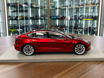 1:18 Resin Model LS Collectibles Tesla Model 3 – Red (Limited 500 pcs – Dubai Collectors)