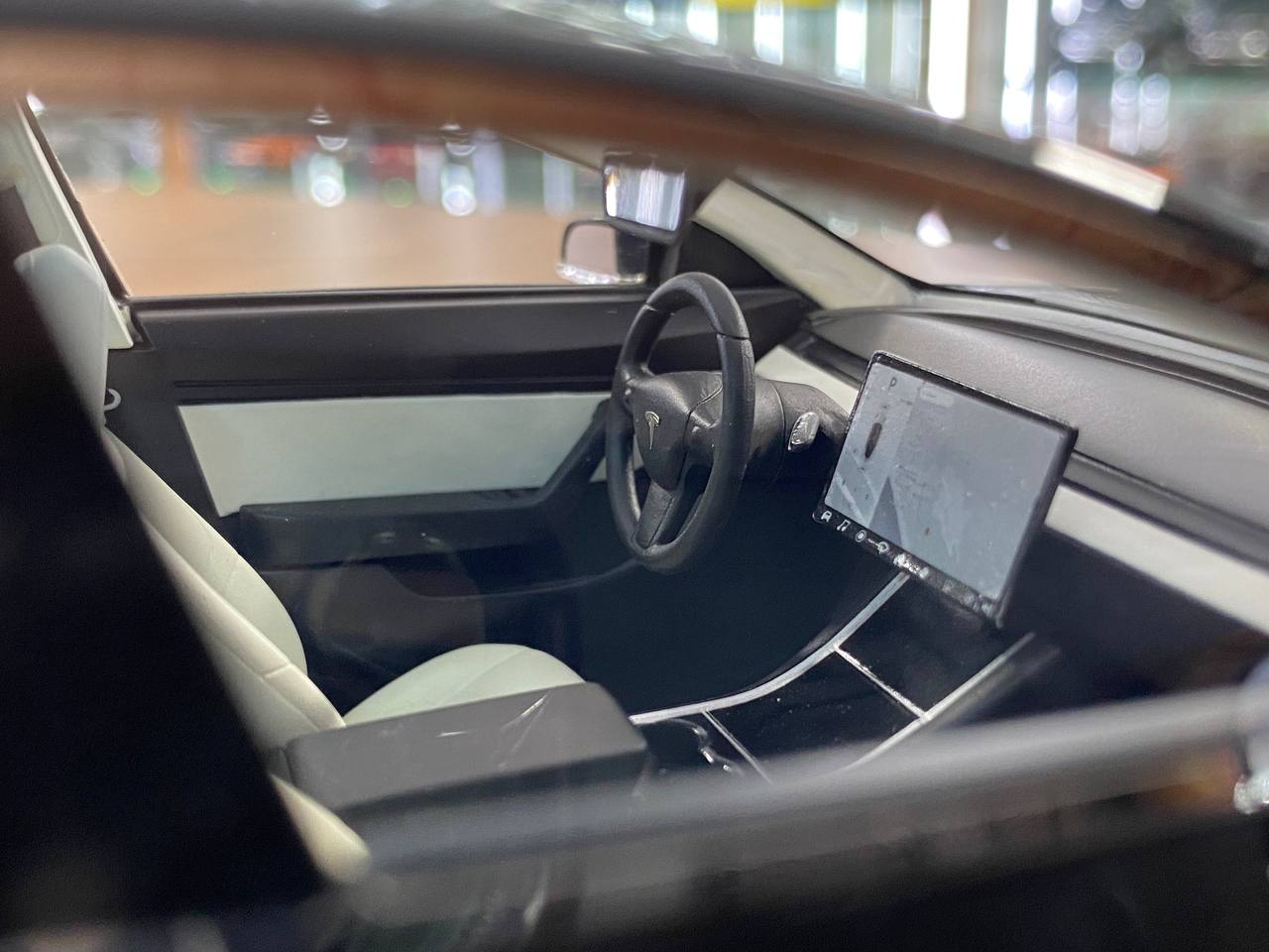 1:18 Resin Model LS Collectibles Tesla Model 3 – Black (Limited 500 pcs – Dubai Collectors)