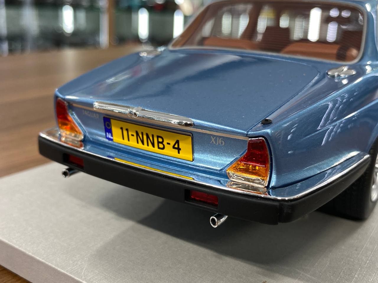 1:18 Resin Model LS Collectibles Jaguar XJ6 1982 – Light Blue (Limited 250 pcs – Dubai Collectors)