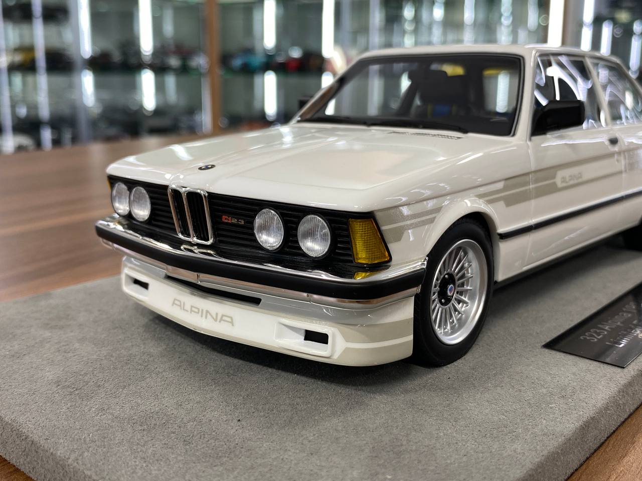 1:18 Resin Model LS Collectibles BMW 323 Alpina 1983 – White (Limited 250 pcs – Dubai Collectors)