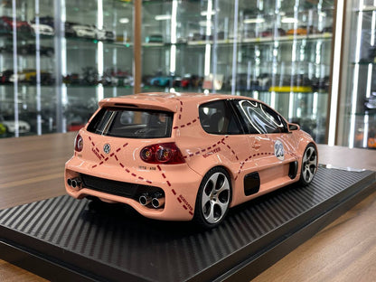 1:18 Resin Model IVY Tailor Models Volkswagen Golf GTI W12 650 – Pink Pig (Limited 199 pcs – Dubai Collectors)