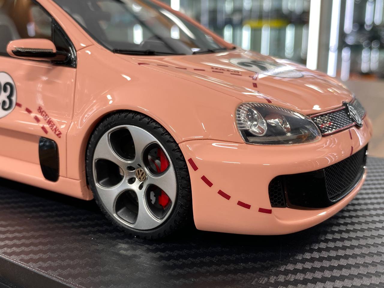 1:18 Resin Model IVY Tailor Models Volkswagen Golf GTI W12 650 – Pink Pig (Limited 199 pcs – Dubai Collectors)