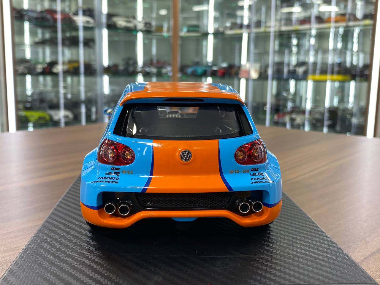 1:18 Resin Model IVY Tailor Models Volkswagen Golf GTI W12 650 – Gulf (Limited 199 pcs – Dubai Collectors)