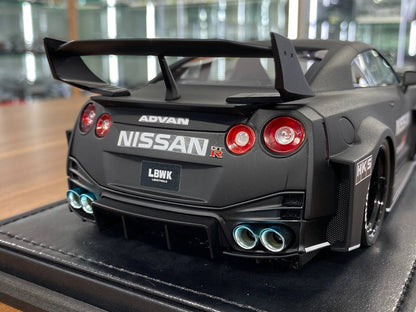 1:18 Resin Model IVY Merit Models Nissan GT-R R35 LBWK – Advan Matt Black (Limited 49 pcs – Dubai Collectors)