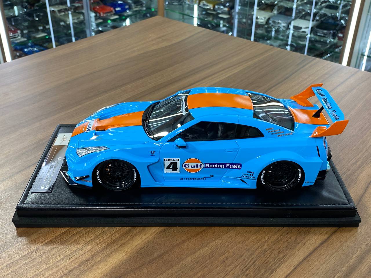 1:18 Resin Model IVY Merit Models Nissan GT-R R35 LBWK – Gulf