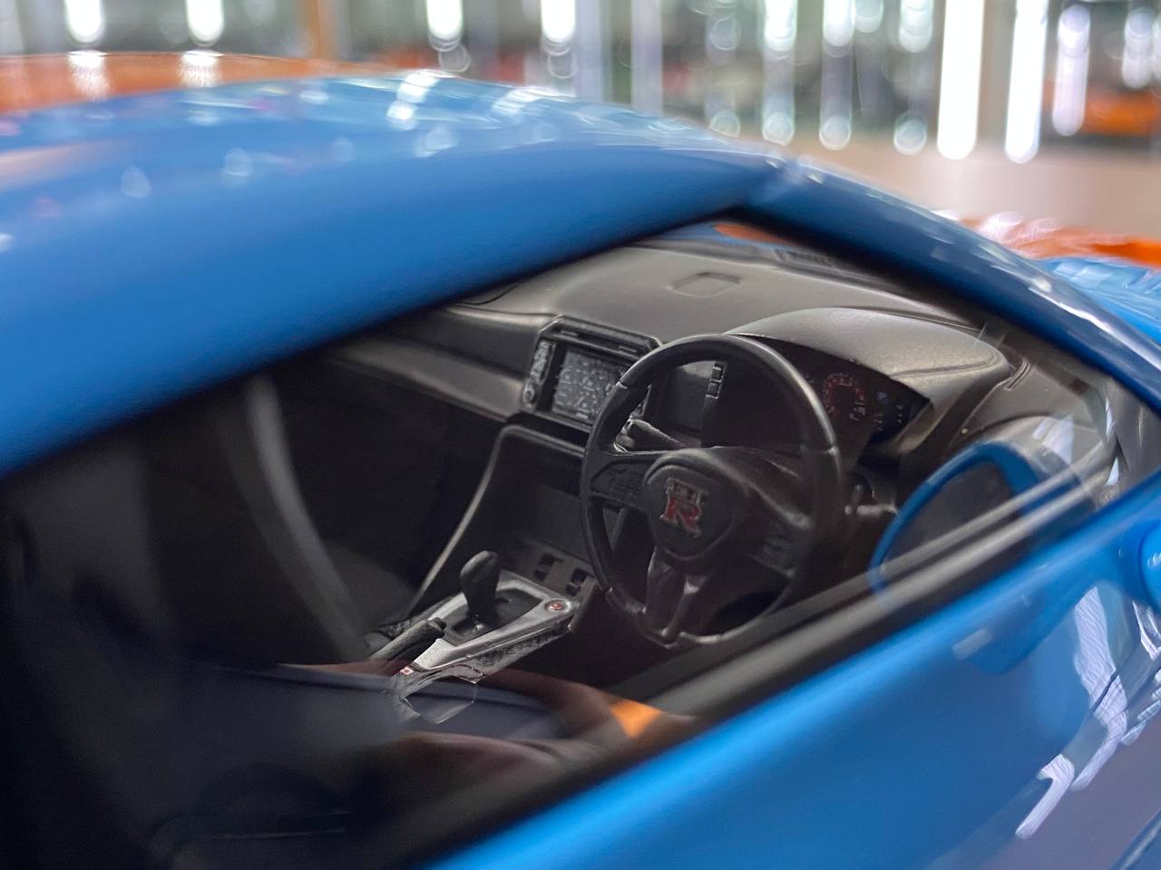 1:18 Resin Model IVY Merit Models Nissan GT-R R35 LBWK – Gulf (Limited 49 pcs – Dubai Collectors)