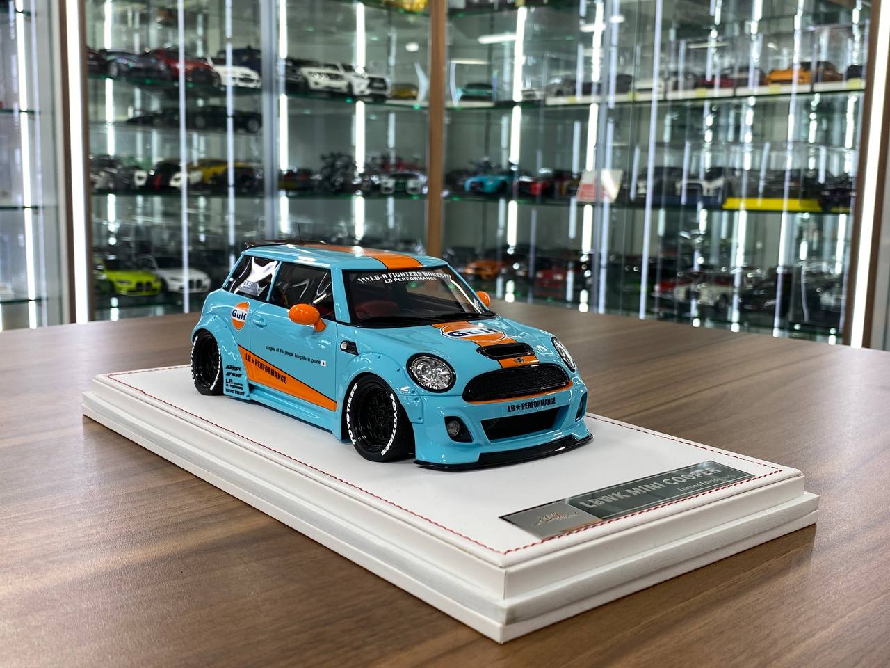 1:18 Resin Model IVY Merit Models Mini Cooper LBWK – Gulf (Limited 50 pcs – Dubai Collectors)