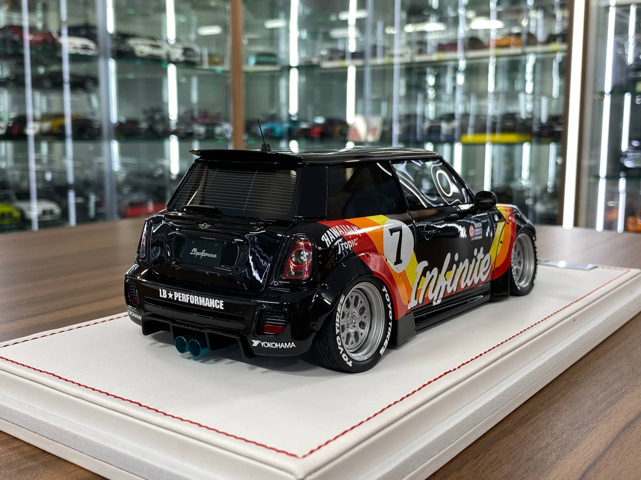 1:18 Resin Model IVY Merit Models Mini Cooper LBWK – Infinite (Limited 39 pcs – Dubai Collectors)