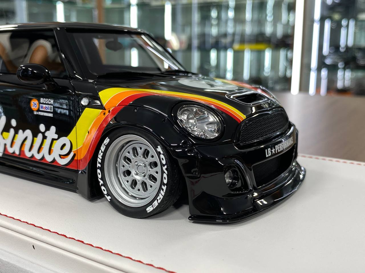 1:18 Resin Model IVY Merit Models Mini Cooper LBWK – Infinite (Limited 39 pcs – Dubai Collectors)