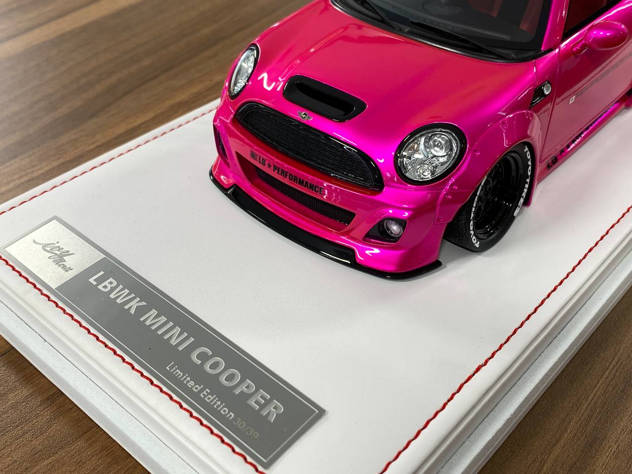 1:18 Resin Model IVY Merit Models Mini Cooper LBWK – Flash Pink (Limited 39 pcs – Dubai Collectors)
