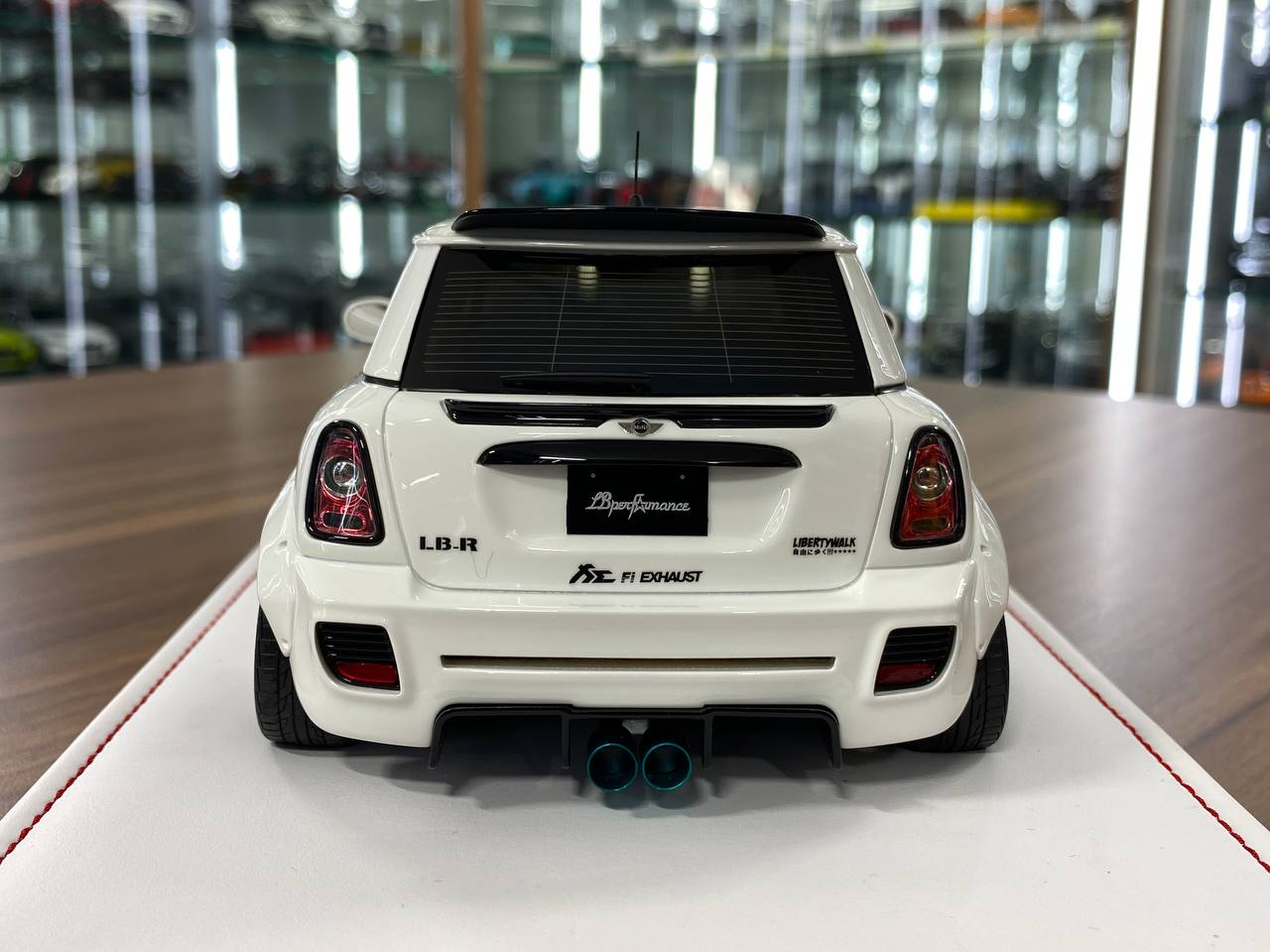 1:18 Resin Model IVY Merit Models Mini Cooper LBWK – Monster White (Limited 39 pcs – Dubai Collectors)
