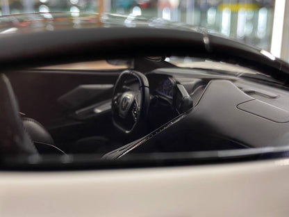 1:18 Resin Model IVY Merit Models Chevrolet Corvette C8 LBWK – Pearl White (Limited 99 pcs – Dubai Collectors)