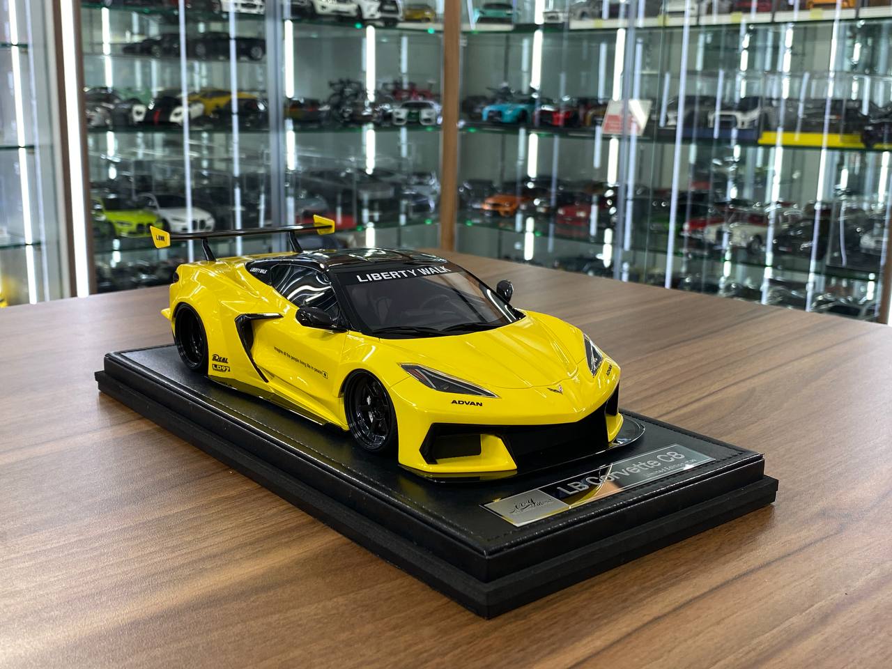1:18 Resin Model IVY Merit Models Chevrolet Corvette C8 LBWK – Yellow (Limited 99 pcs – Dubai Collectors)