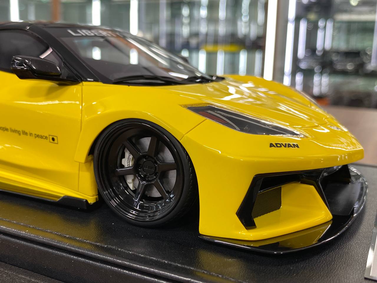 1:18 Resin Model IVY Merit Models Chevrolet Corvette C8 LBWK – Yellow (Limited 99 pcs – Dubai Collectors)