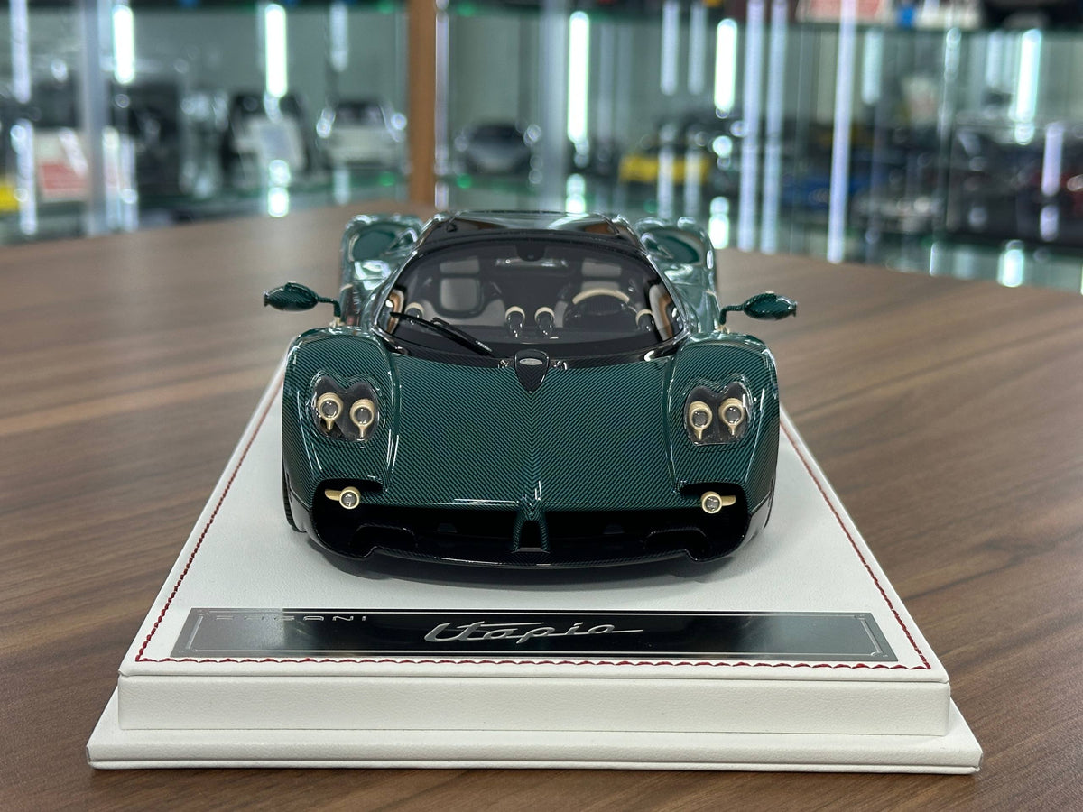 Pagani Utopia – Green Carbon Fiber – BBR Custom Made – 1:18 Resin Model (Limited 2 pcs PRICE ON REQUEST)