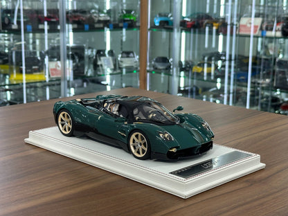 Pagani Utopia – Green Carbon Fiber – BBR Custom Made – 1:18 Resin Model (Limited 2 pcs PRICE ON REQUEST)