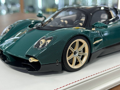 Pagani Utopia – Green Carbon Fiber – BBR Custom Made – 1:18 Resin Model (Limited 2 pcs PRICE ON REQUEST)