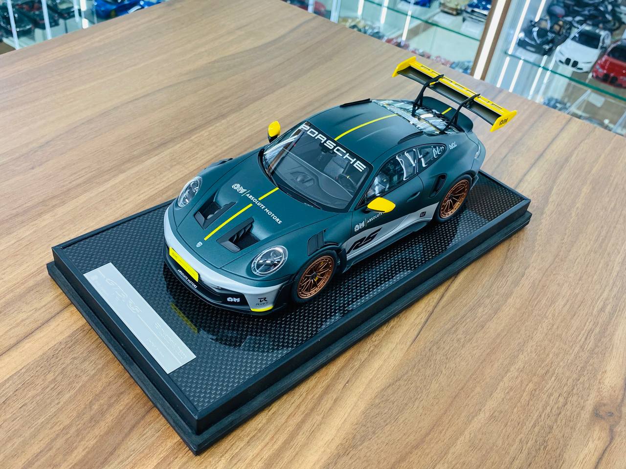Timothy & Pierre Porsche 911 (992.1) GT3 RS Resin Model - AM Matt Green | 1/18