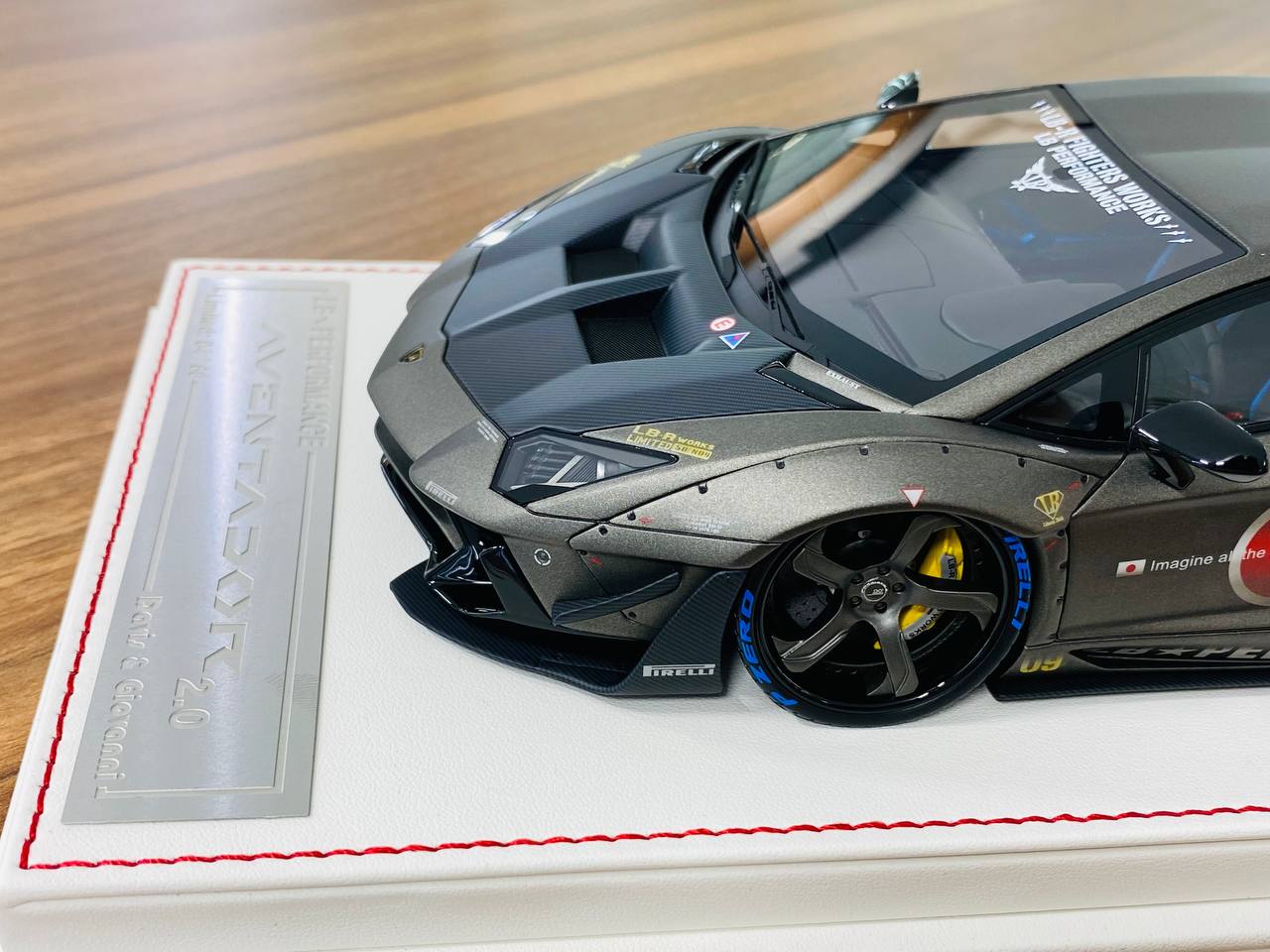 Davis & Giovanni Lamborghini Aventador 2.0 LB Performance Resin Model - Matt Dark Grey | 1/18