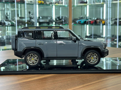 JETOUR T2 – JETOUR AUTO (Grey, 1/18 Diecast, Limited Edition, Doors Opening)