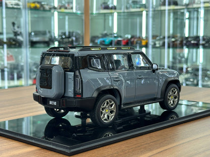 JETOUR T2 – JETOUR AUTO (Grey, 1/18 Diecast, Limited Edition, Doors Opening)