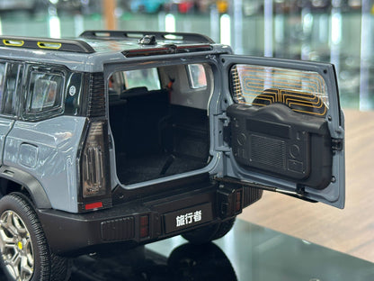 JETOUR T2 – JETOUR AUTO (Grey, 1/18 Diecast, Limited Edition, Doors Opening)