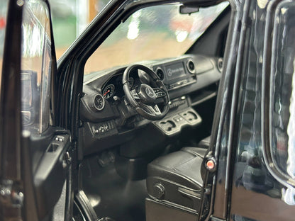 1/18 Diecast Mercedes-Benz Sprinter (2018) – Norev (Black, Full Opening)