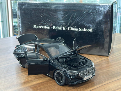 1/18 Diecast Mercedes-Benz E-Class E450 (W214) Saloon – iScale (Black, Full Opening)