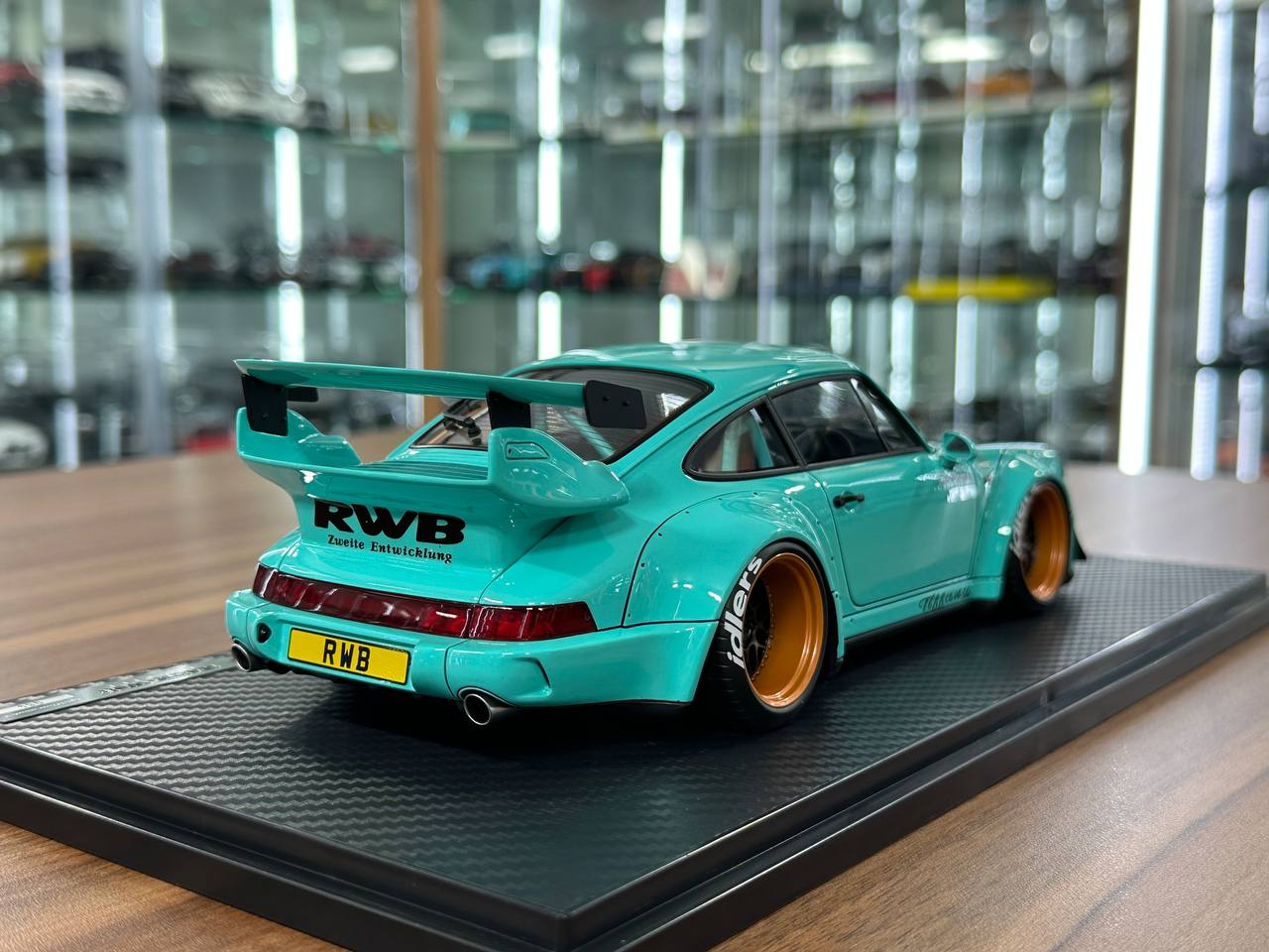 Ignition Model 1/18 Resin Porsche 964 RWB – Light Blue
