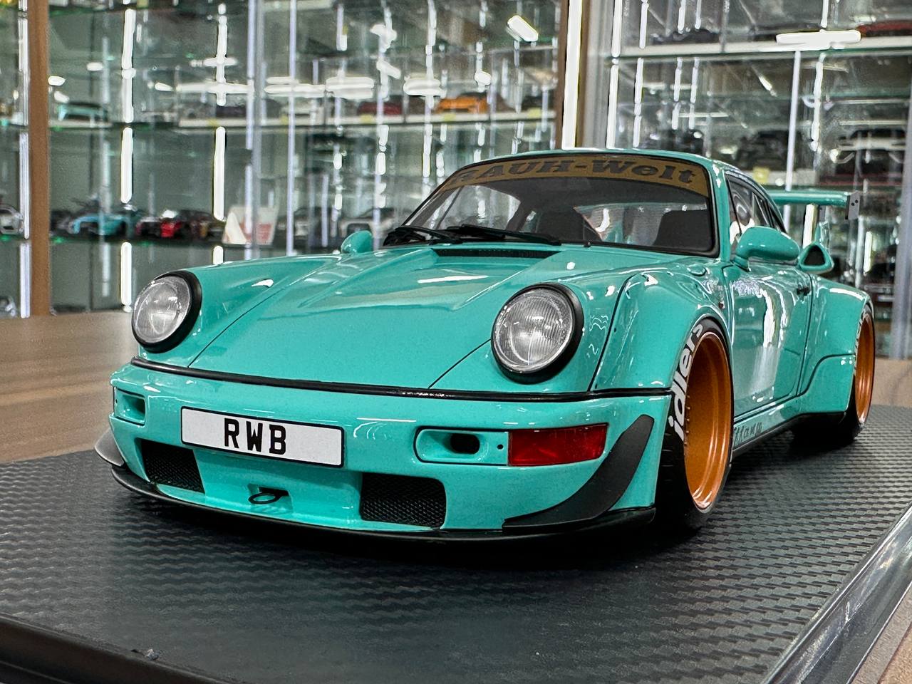 Ignition Model 1/18 Resin Porsche 964 RWB – Light Blue