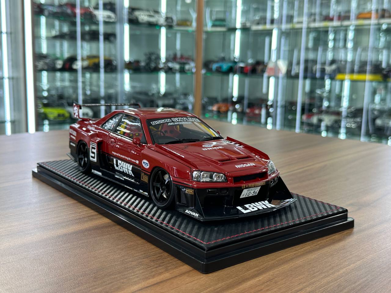 Ignition Model 1/18 Resin Nissan Skyline R34 Super LB-Silhouette #5 – Red/Black (Limited Edition)