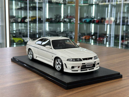 Ignition Model 1/18 Resin Nissan Skyline GT-R R33 Nismo 400R – White