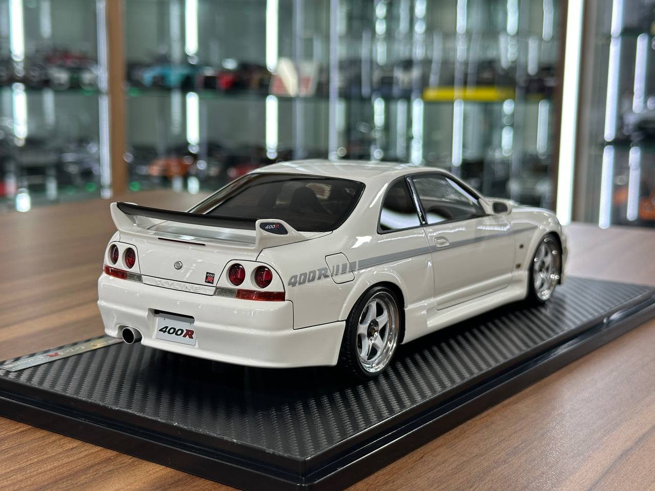 Ignition Model 1/18 Resin Nissan Skyline GT-R R33 Nismo 400R – White