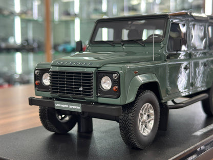 1/18 Resin Land Rover Defender 3 110 Station Wagon – GT Spirit (Grey, Limited 999 pcs)