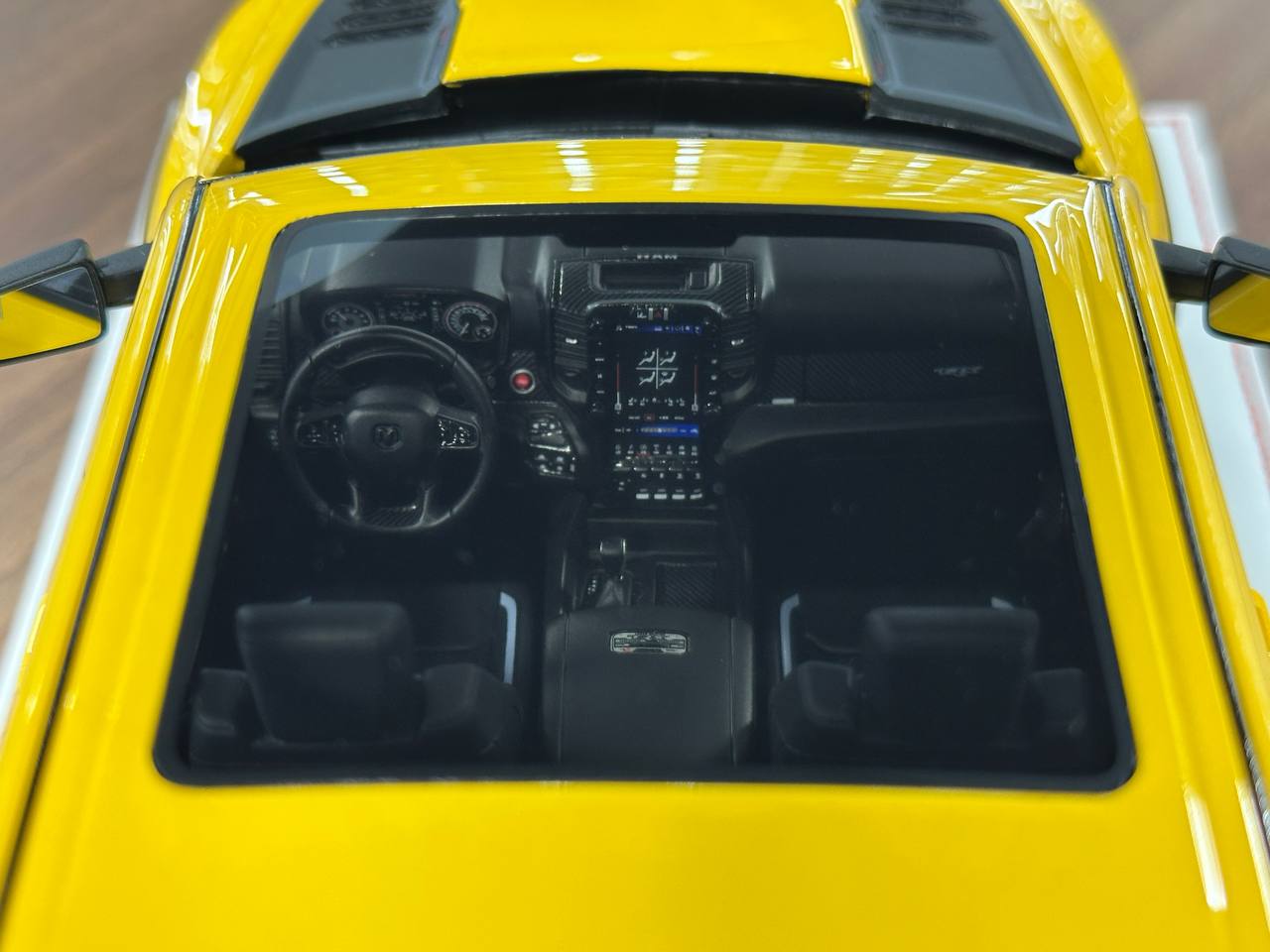 Exclusive 1/18 Dodge Ram TRX 1500 [Yellow] – Limited Edition (30 pcs)