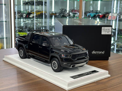 Exclusive 1/18 Dodge Ram TRX 1500 [Black Glossy] – Limited Edition (40 pcs)