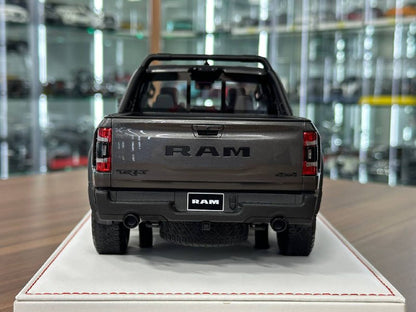Exclusive 1/18 Dodge Ram TRX 1500 [Grey] by Diamand – Limited Edition (40 pcs)