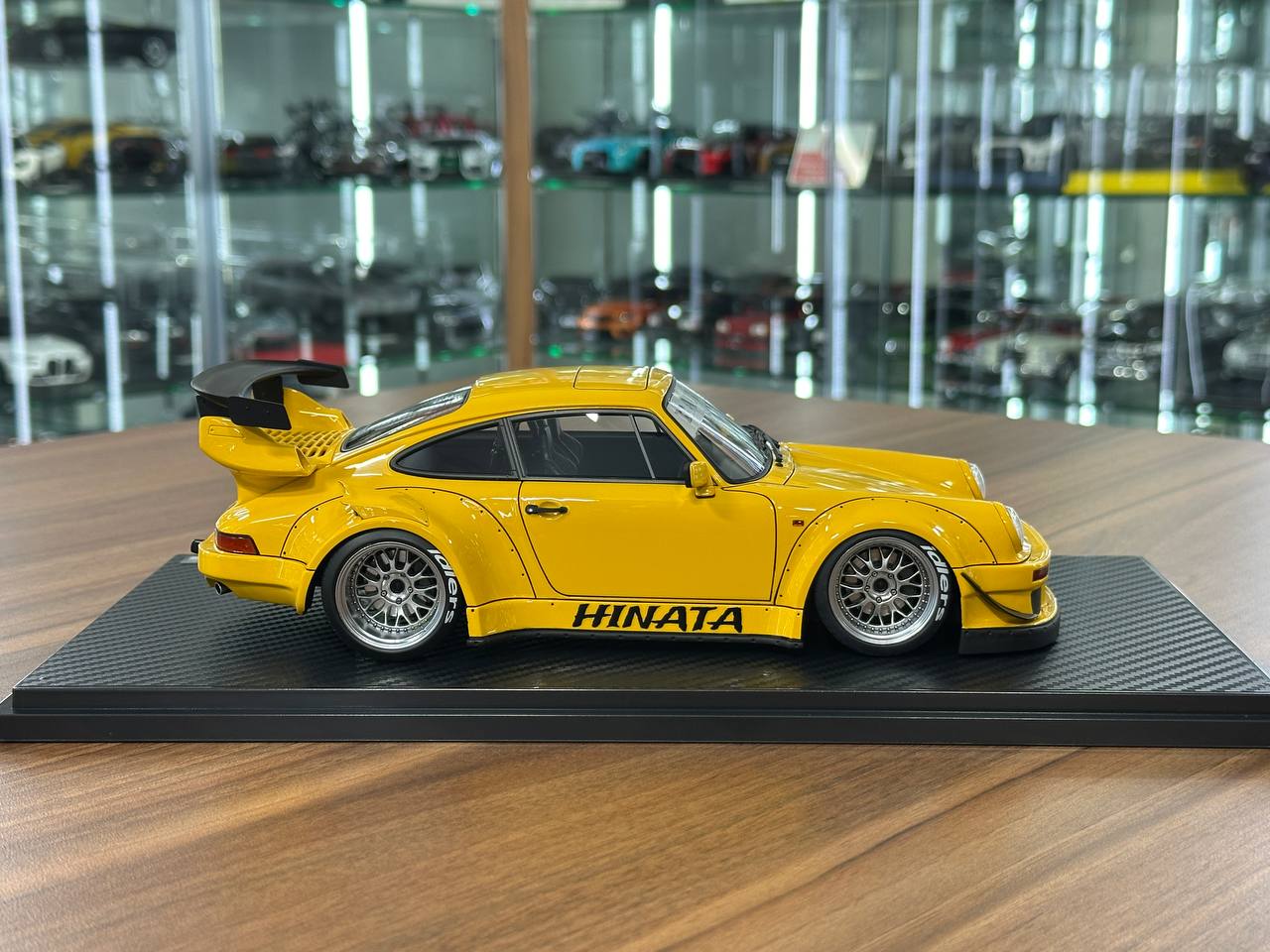 1/18 Resin Ignition Model Porsche 930 RWB – Yellow